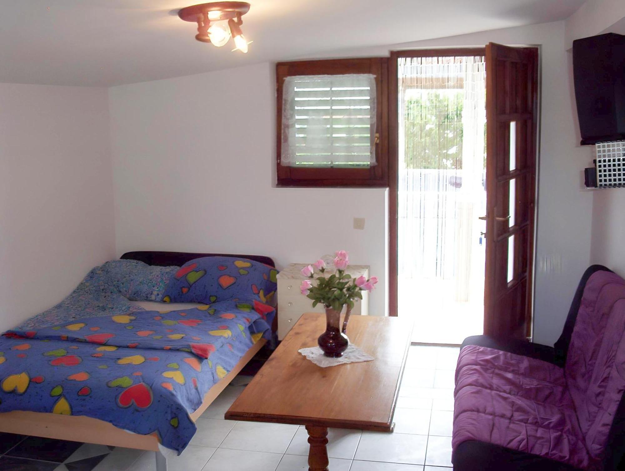 Apartment Tuka Near The